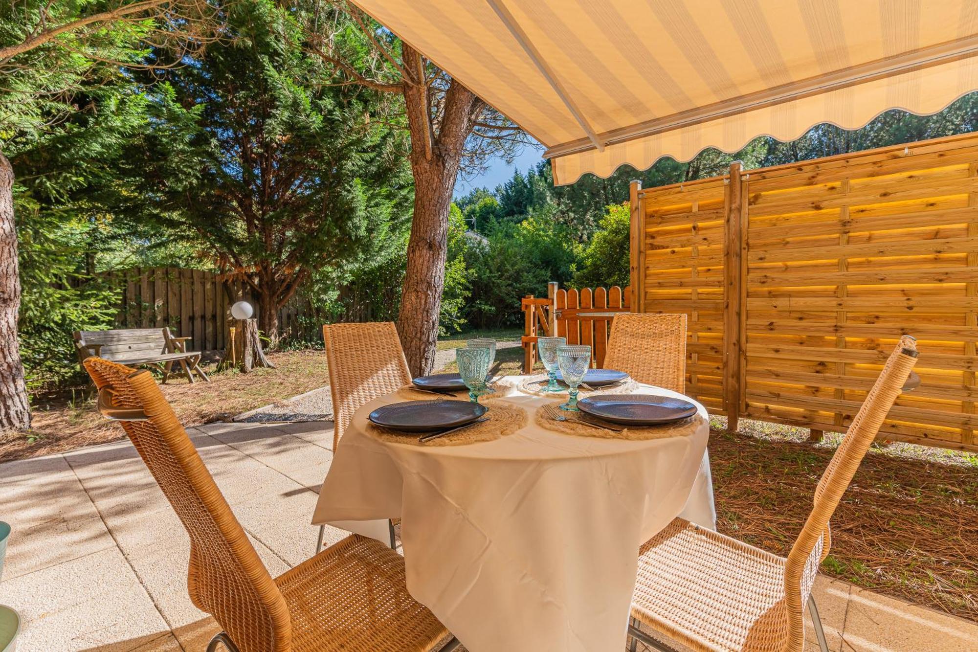 Apartment La Maisonnette En Bois